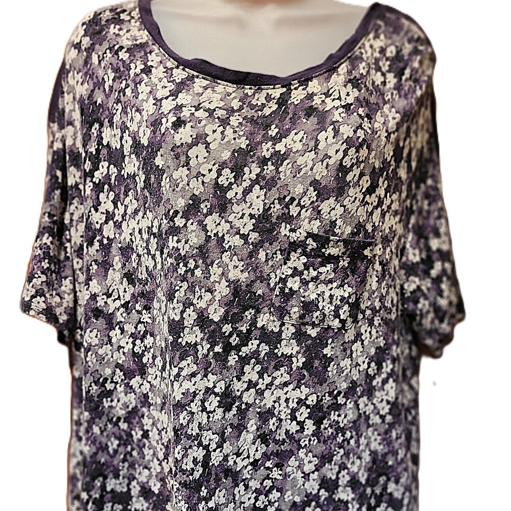 SimplyVera VeraWang Women's Large purple flowered top